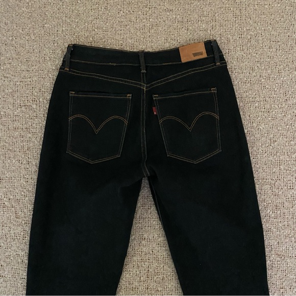 Levi’s Dark Blue Skinny Jeans *Taken In* - Picture 5 of 10